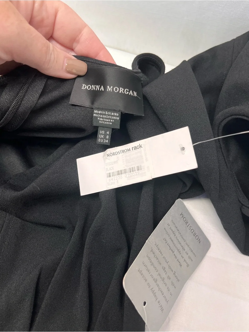 Donna Morgan sleek black